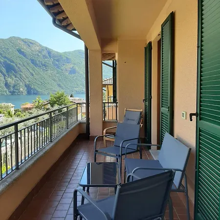 La Casa Al Bmor Love&lake Holiday home *